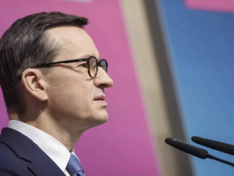 On Holocaust Day, Polish PM accuses Putin of building 'new camps'