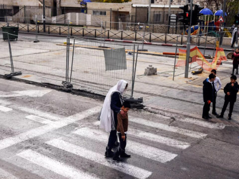 New gun attack in east Jerusalem after synagogue shooting