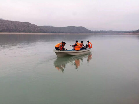 17 students dead, 13 injured as boat capsizes in northwest Pakistan