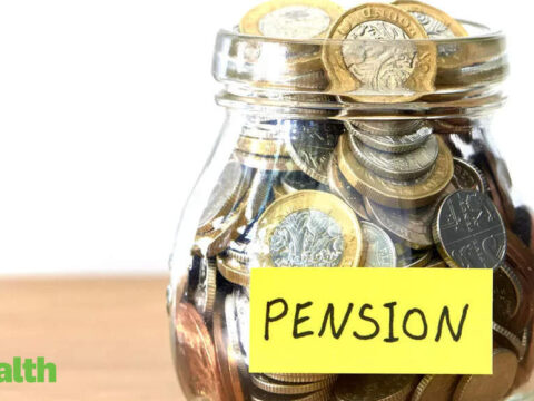 Who is eligible and who is not eligible to apply for higher pension from EPS?