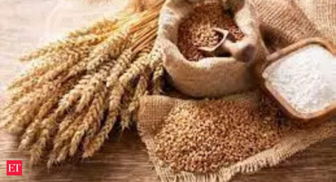 Govt further cuts reserve price of FCI wheat to Rs 2,150 per quintal for bulk users to check prices