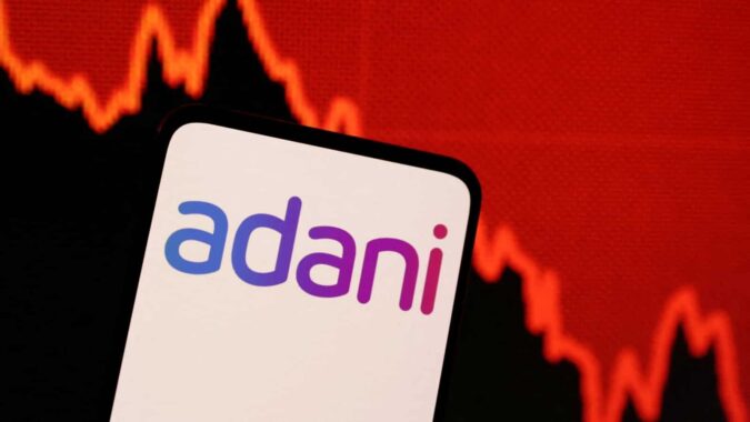 Adani Ports to repay ₹5,000 crore debt, to halve capital expenditure