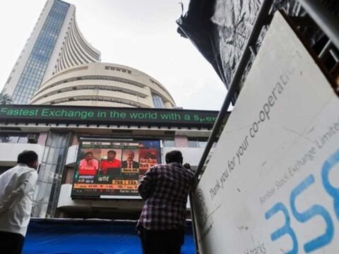 Opening bell: Sensex climbs to 60,647, Nifty in green at 17,843