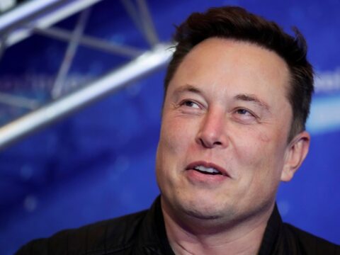 Elon Musk listens while vilified, hailed as tweet trial ends