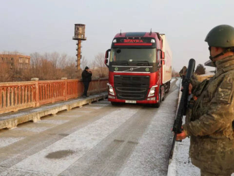 Armenia: Turkey-Armenia gate opens for first time in decades to allow aid