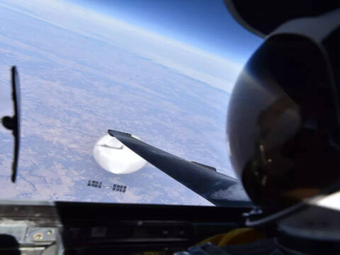 Pentagon releases pilot's close-up photo of Chinese balloon