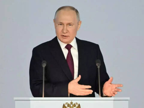 Russia: Putin says Russia cannot ignore Nato nuclear capability