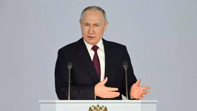 Russia: Putin says Russia cannot ignore Nato nuclear capability