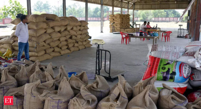 FCI to sell 10.13 lakh tonnes of wheat to bulk users on Wednesday via e-auctions