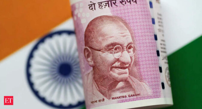 Rupee news: Currency risks a concern for India: Moody’s Analytics