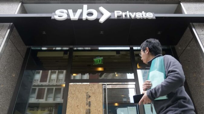 Silicon Valley Bank collapse: This firm is looking to buy part of bank's loans