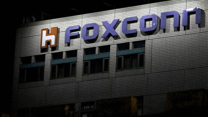 Taiwan's Foxconn seeks India's cooperation in chip, EV amid its chairman's visit