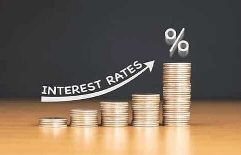 Every bank or financial institution that offers the fixed deposit facility sets its FD interest rates based on various internal and external factors.