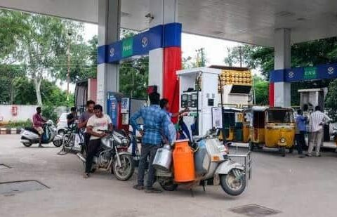 The oil companies announced the fuel prices at 6 am today.(Representative image/ istock)