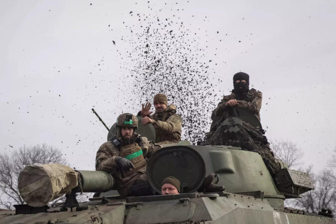 Bakhmut: Ukraine clings to Bakhmut but time may be running out as Russians advance