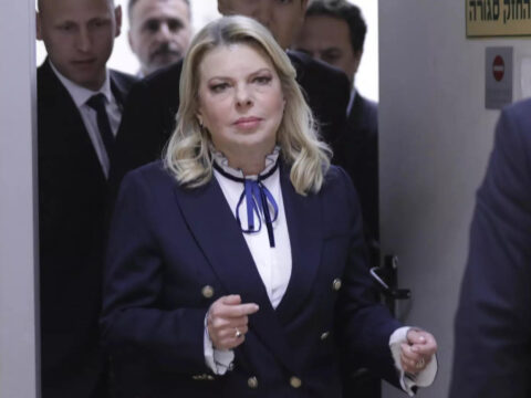 Netanyahu: Why Sara Netanyahu's hair salon trip ended with riot police