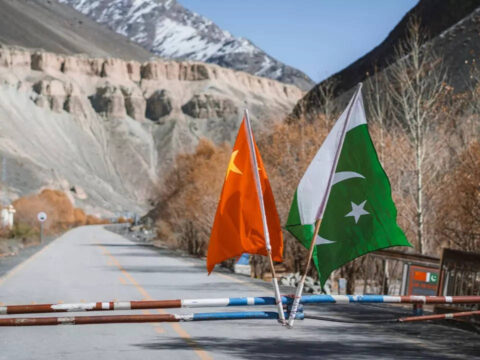 Pakistan: Cash-starved Pakistan to receive another $1.3 billion from China