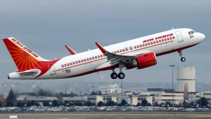 AI hands over unruly flyer who smoked on London-Mumbai flight to cops