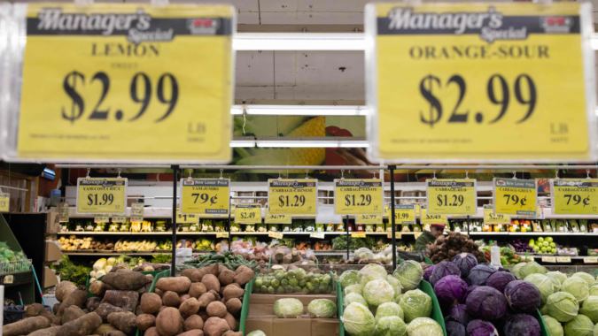 Fed: US consumer inflation still elevated but Fed under stress