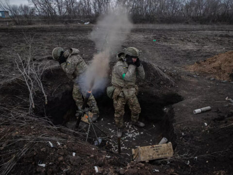 China urges Ukraine, Russia to restart peace talks 'as soon as possible'