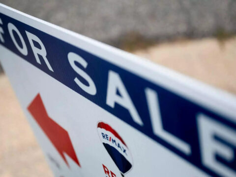 US home sales bounce in February, ending 12-month slide