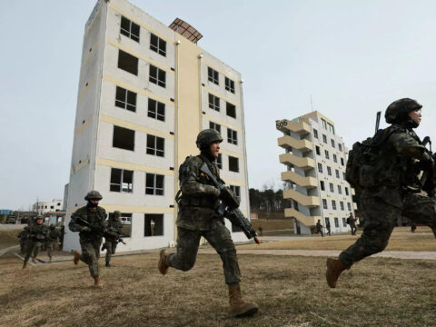 South Korea, US to hold largest live-fire drills amid North Korea tension