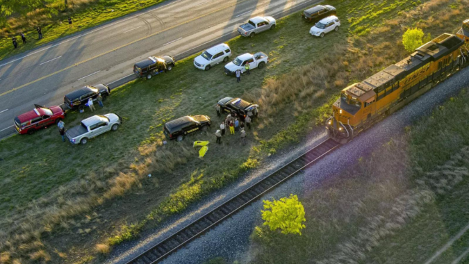 Texas: Two dead after 15 migrants found trapped in train in Texas