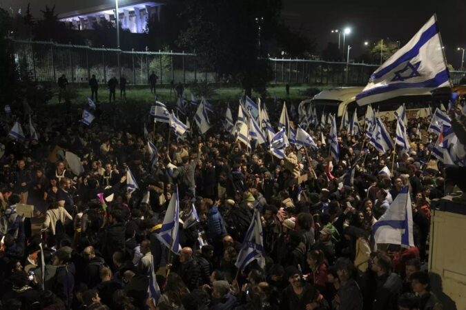 Netanyahu: Mass protests erupt in Israel after PM Benjamin Netanyahu fires defence minister: Key points