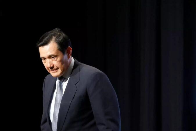 Taiwan: Taiwan ex-president Ma Ying-jeou heads to China 'to improve cross-strait atmosphere'