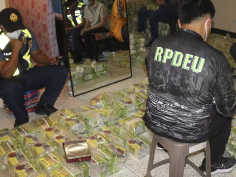 Philippine Police Seize Large Stash Of Drugs: Philippine police seize large stash of drugs in tea bags