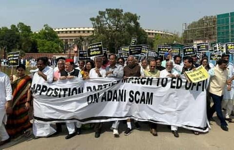 Opposition party leaders on their march to the Enforcement Directorate's Delhi office to file a formal complaint asking for an investigation into the Gautam Adani-Hindenburg controversy (HT Photo)