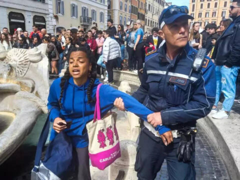 Foreshadowing The End Of The World: Climate activists turn landmark Rome fountain black