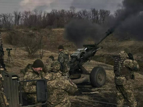 Bakhmut: Ukraine says its forces fight on in Bakhmut, mocks Russian claim to have captured city