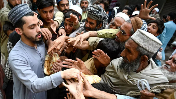 Deadly chaos: As Pakistan scrambles for aid, poor are losing lives in stampede for food