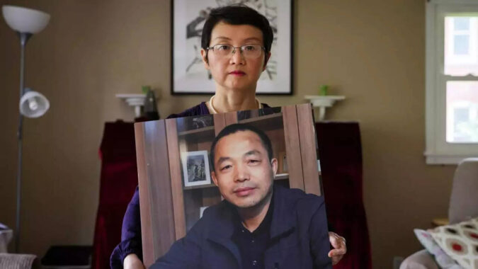 China Hands Jail Terms To Two Rights Lawyers: China hands lengthy jail terms to two rights lawyers in crackdown