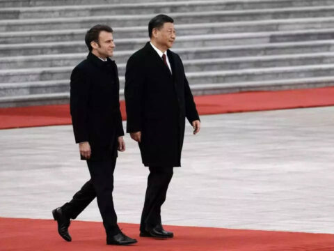 Macron: Macron praised in China for 'brilliant' Taiwan comments