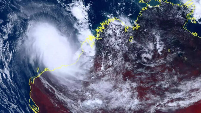 Cyclone: Australia's northwest braces for strongest cyclone in a decade