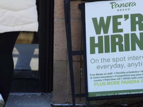 US jobless claims rise but remain at historically low levels