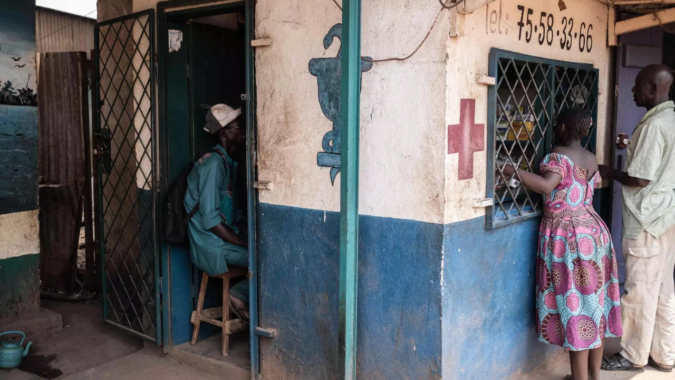 In Central Africa, informal pharmacies provide a health safety net of sorts