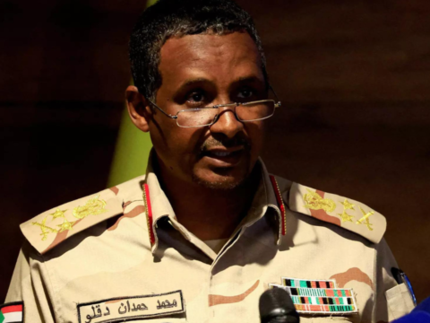 Sudan paramilitaries say they have seized presidential palace