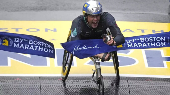 Hug Scaroni Take Boston Marathon Wheelchair Titles: Hug, Scaroni take Boston Marathon wheelchair titles