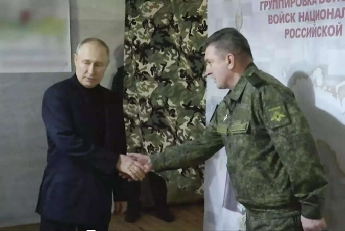 Putin Rallies His Troops With 2nd Ukraine Visit: Putin rallies his troops with 2nd Ukraine visit in 2 months