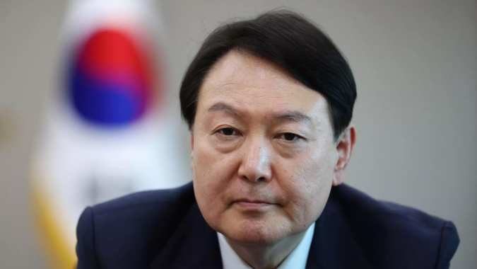 Yoon: South Korea's Yoon Suk Yeol opens door for possible military aid to Ukraine