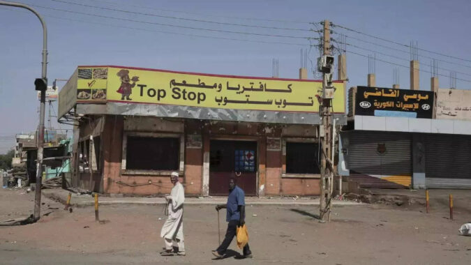 Sudan: Fighting in Khartoum threatens to unravel Sudan cease-fire