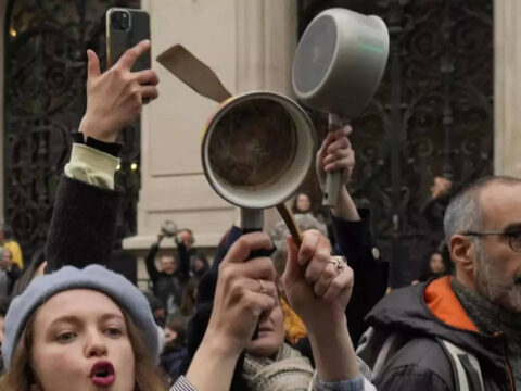 Pot Became A Global Protest Symbol: Put a lid on it! How the pot became a global protest symbol