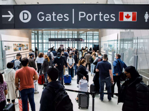 Police investigating $15 million gold heist at Toronto airport