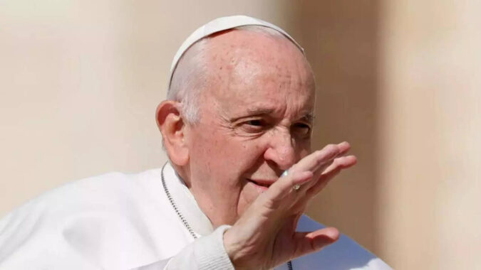 Francis: Pope Francis plans to visit his native Argentina in 2024, local media reports