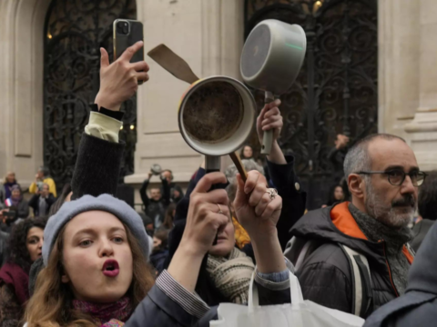 France bangs pots and pans in fresh anti-pension protest