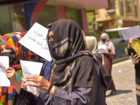 Afghan Women Protesters Urge: Afghan women protesters urge against foreign recognition of Taliban