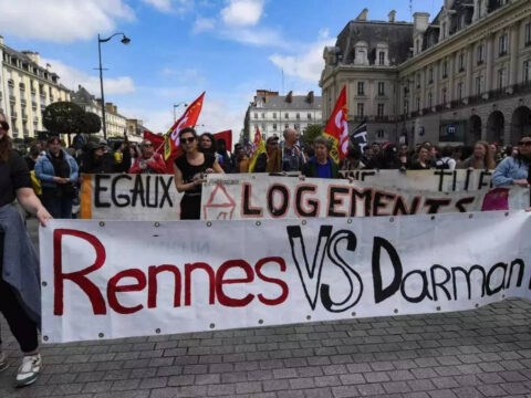 Thousands protest against French government's migration plans